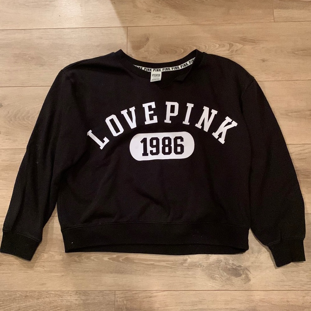 VS PINK PULLOVER SWEATSHIRT